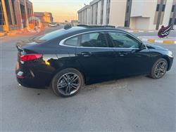 بي ام دبليو الفئة 2